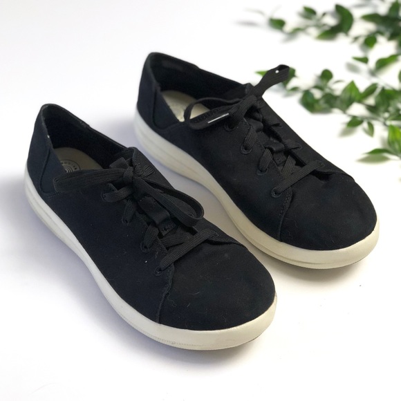 fitflop canvas shoes